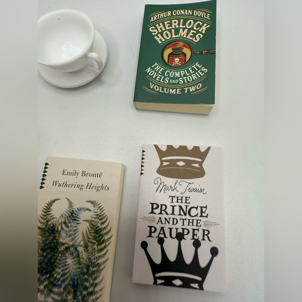 Zuru Mini Brands Books Series 2 lot Holmes tea Height prejudice prince tiny - Picture 2 of 5